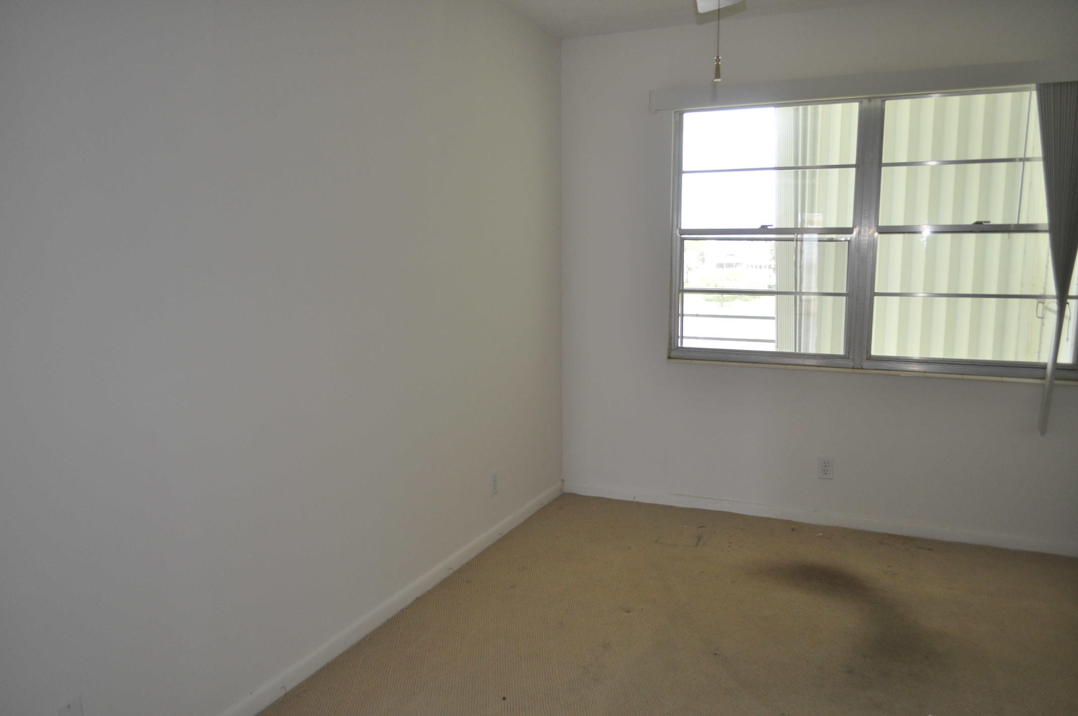 4099 Cornwall East, Unit 4099 Boca Raton, FL 33434 - Photo 9 of 13 Master Bedroom