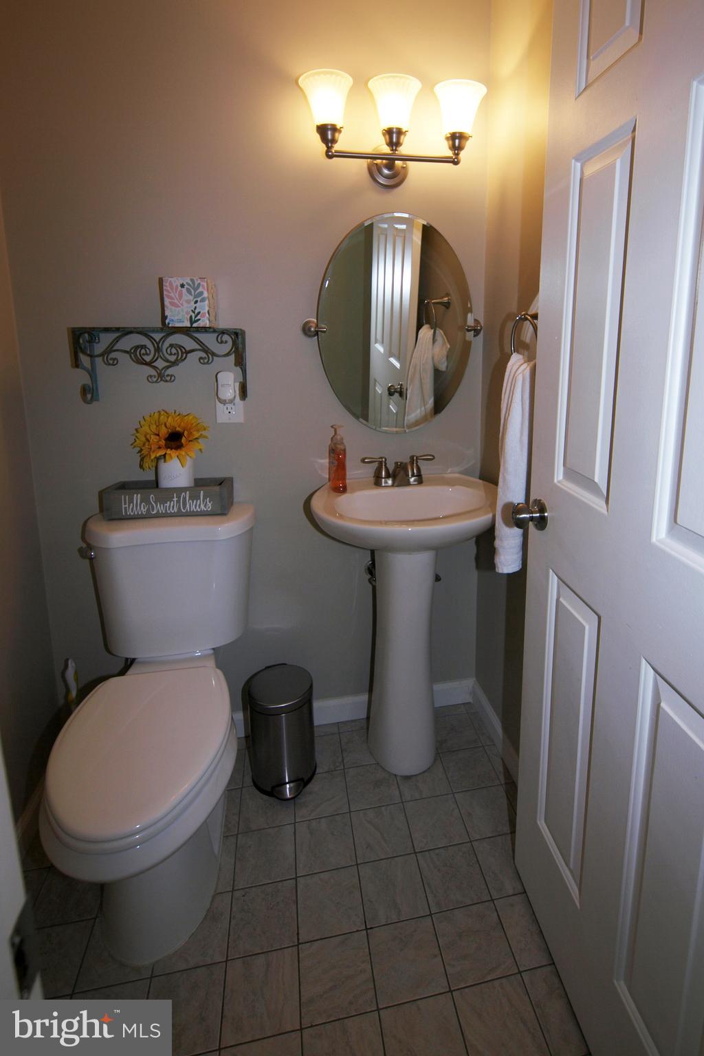 1028 Hawthorn Road Allentown, PA 18103 - Photo 12 of 24 Gallery Image 12