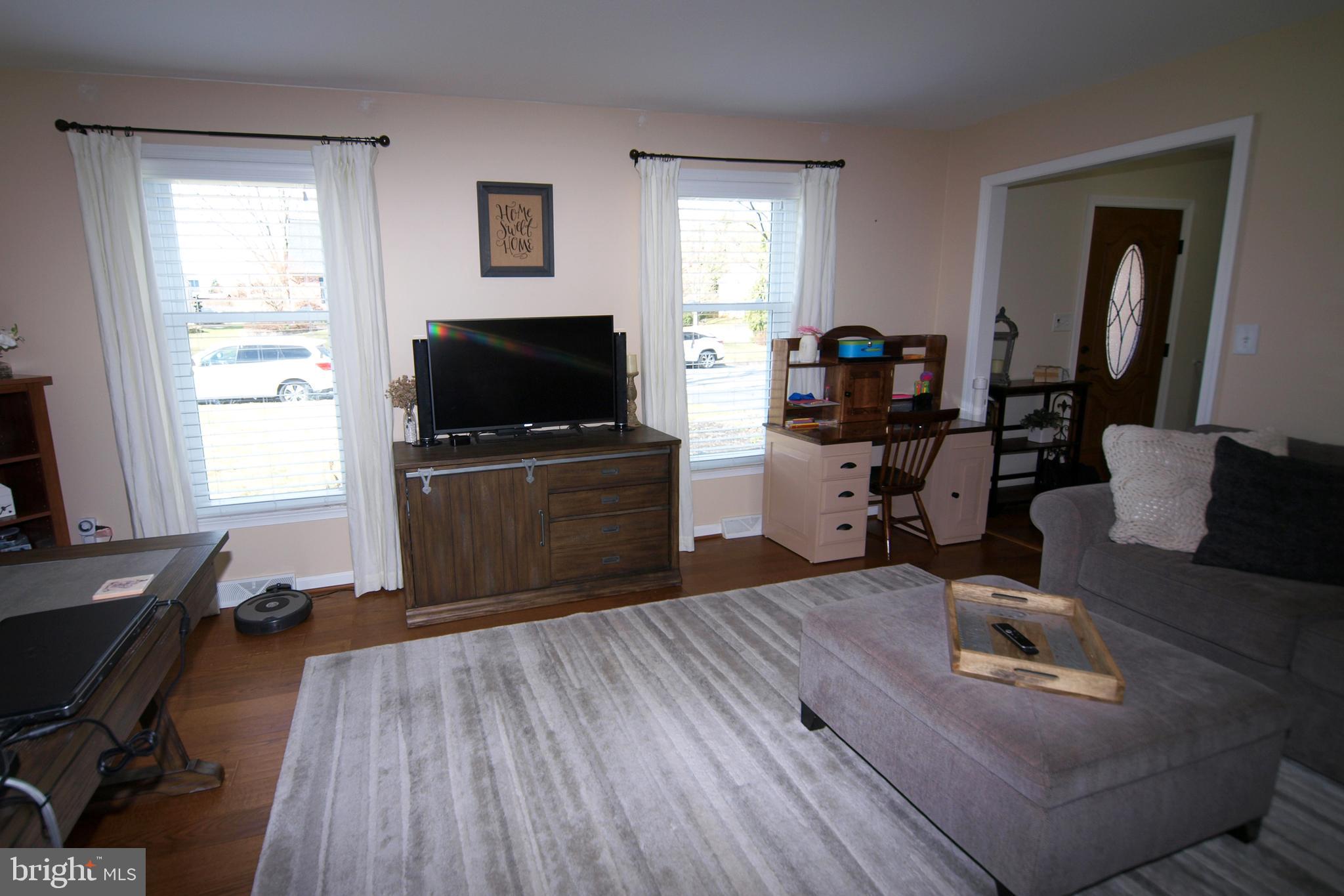 1028 Hawthorn Road Allentown, PA 18103 - Photo 14 of 24 Gallery Image 14