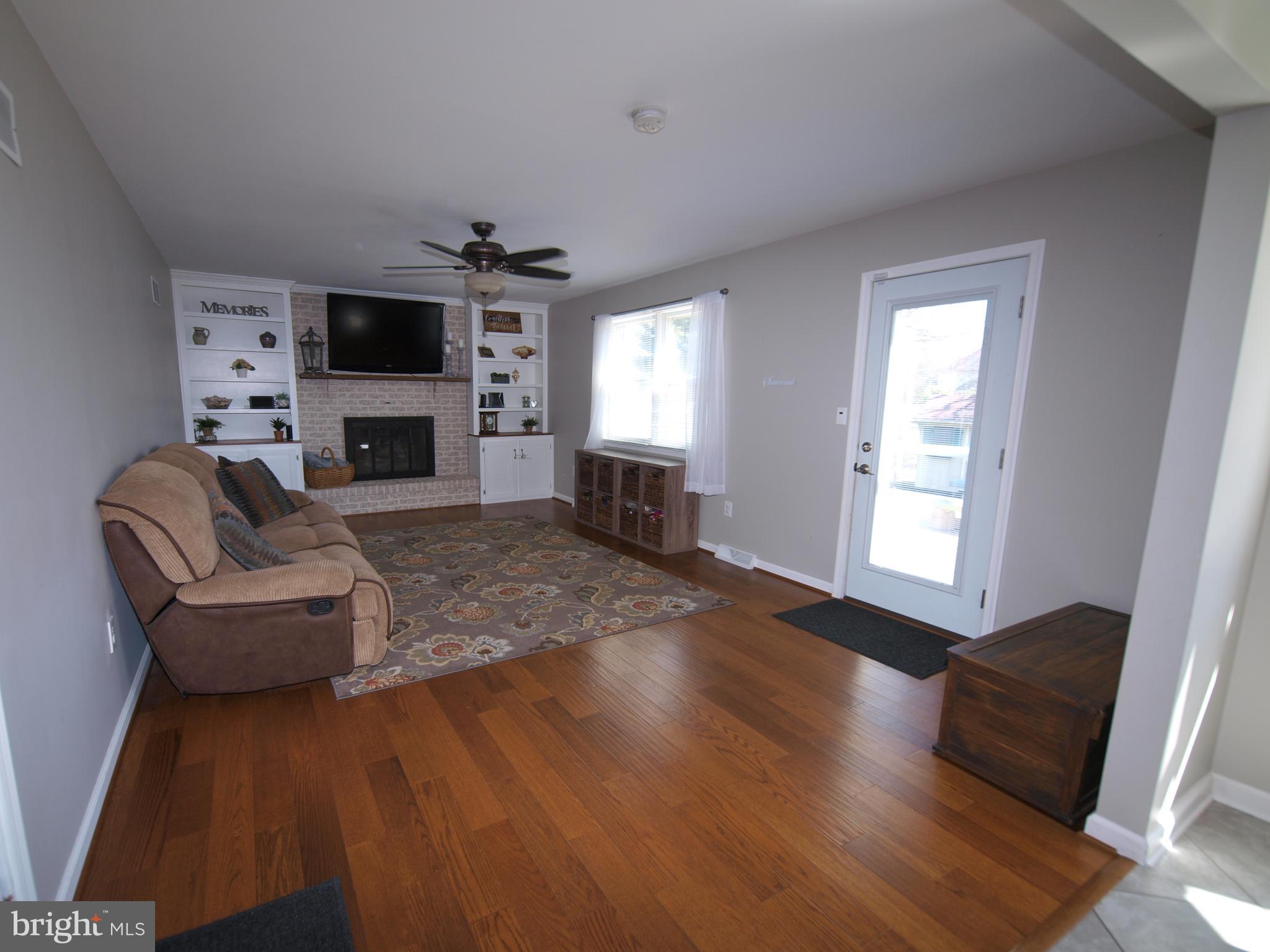 1028 Hawthorn Road Allentown, PA 18103 - Photo 10 of 24 Gallery Image 10