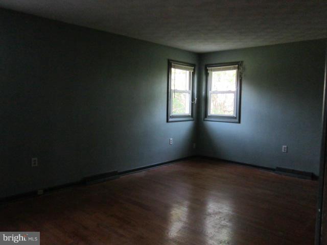 302 Poorhouse Road Winchester, VA 22603 - Photo 9 of 16 Bedroom (Master)