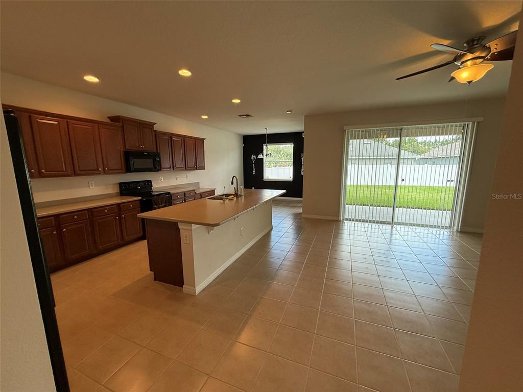2821 Cypress Bowl Road Lutz, FL 33558 - Photo 12 of 46