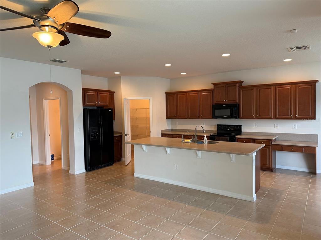 2821 Cypress Bowl Road Lutz, FL 33558 - Photo 13 of 46