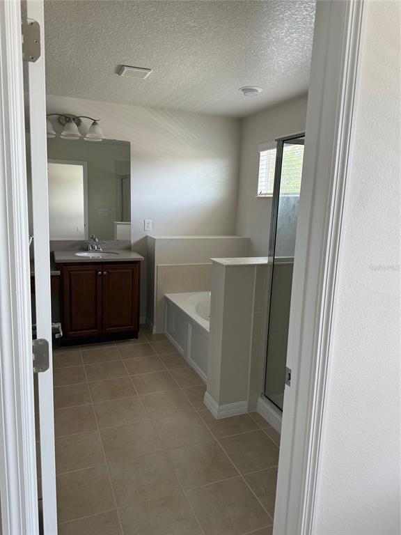 2821 Cypress Bowl Road Lutz, FL 33558 - Photo 17 of 46