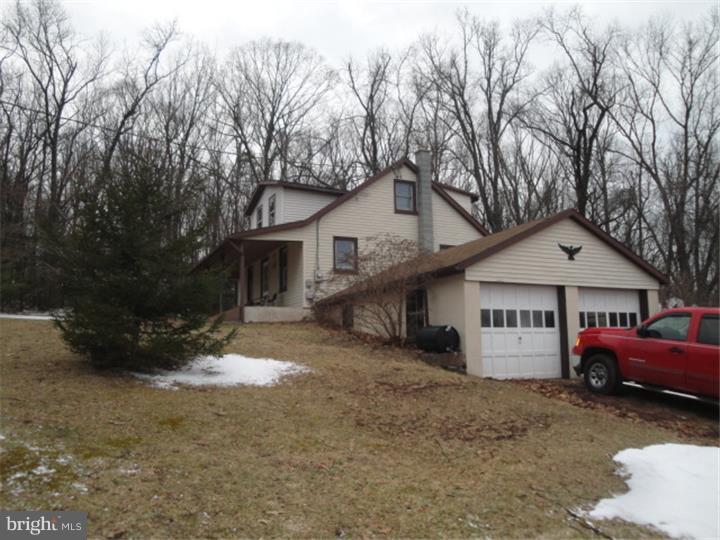 188 Mt Penn Road Reading, PA 19607 - Photo 2 of 14 Gallery Image 2