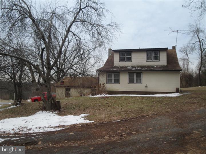 188 Mt Penn Road Reading, PA 19607 - Photo 5 of 14 Gallery Image 5