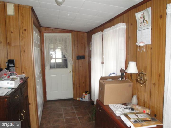 188 Mt Penn Road Reading, PA 19607 - Photo 9 of 14 Gallery Image 9