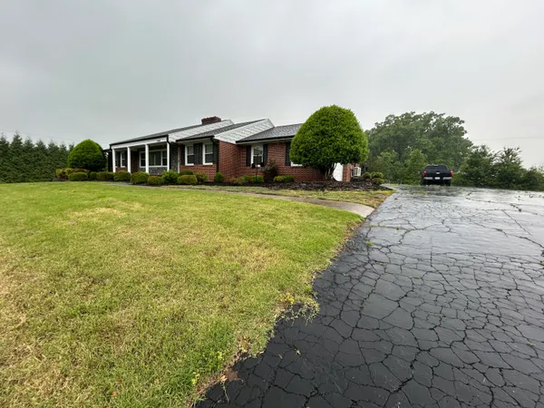 $245,000 | 4885 Highway 29, Blairs, VA 24527