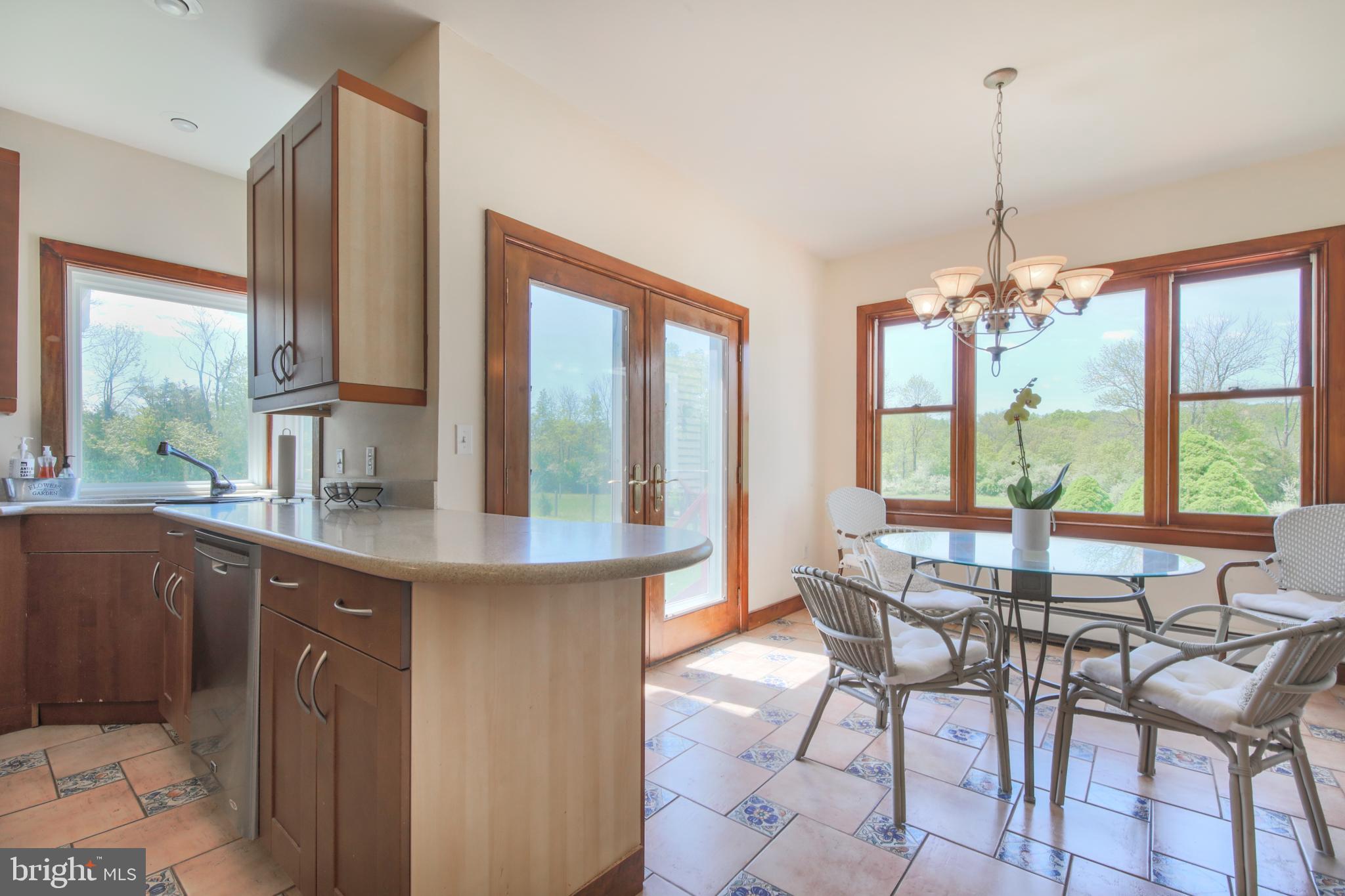 188 Keystone Road Quakertown, PA 18951 - Photo 12 of 44 Breakfast Room