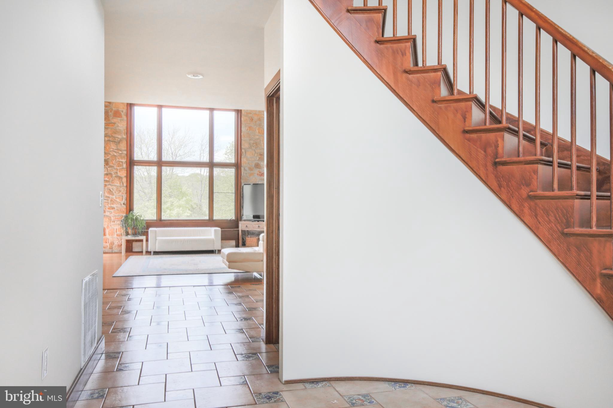 188 Keystone Road Quakertown, PA 18951 - Photo 18 of 44 Let's Go Upstairs