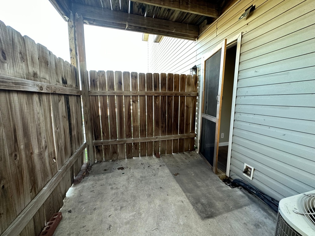 903 Taulbee Lane, Unit B Austin, TX 78757 - Photo 19 of 20