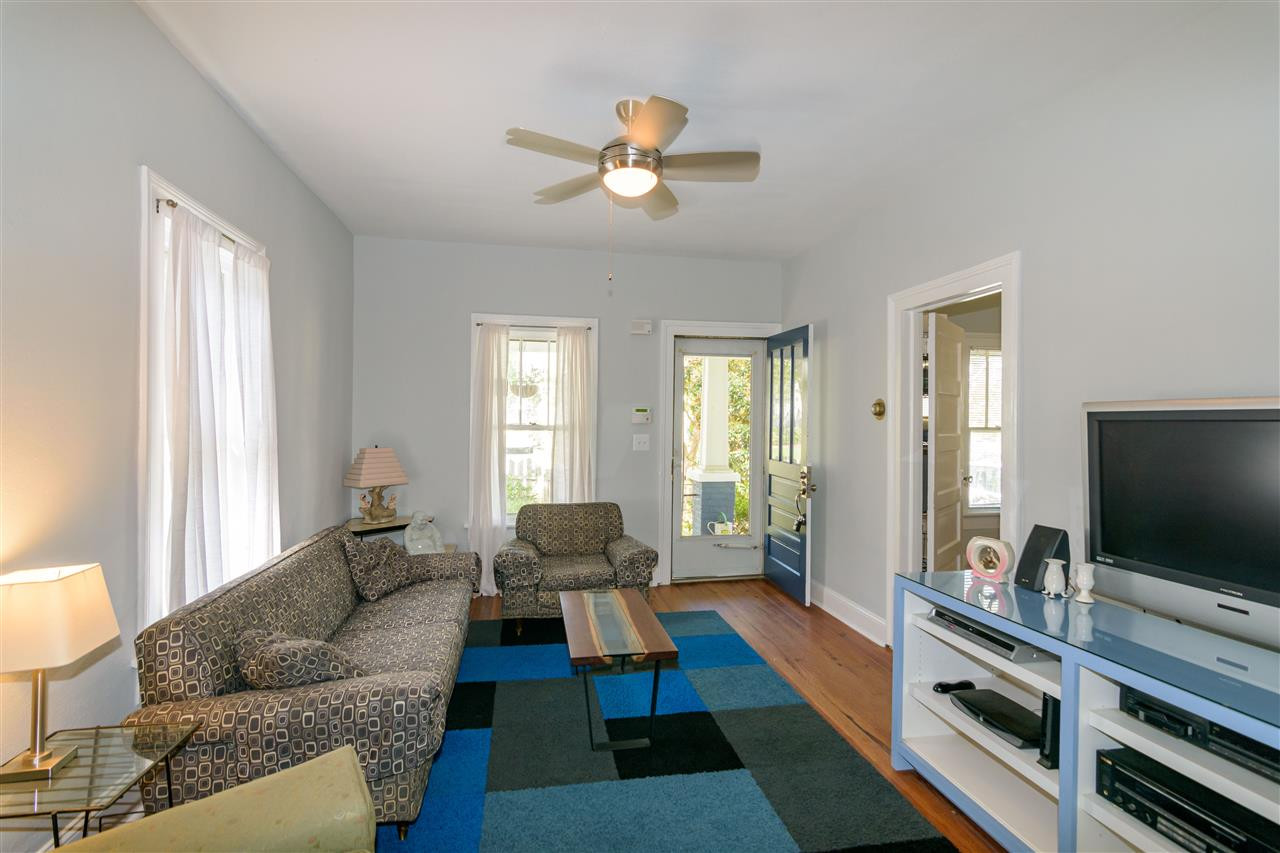 706 Sasser Street Raleigh, NC 27604 - Photo 3 of 12 Photo 3
