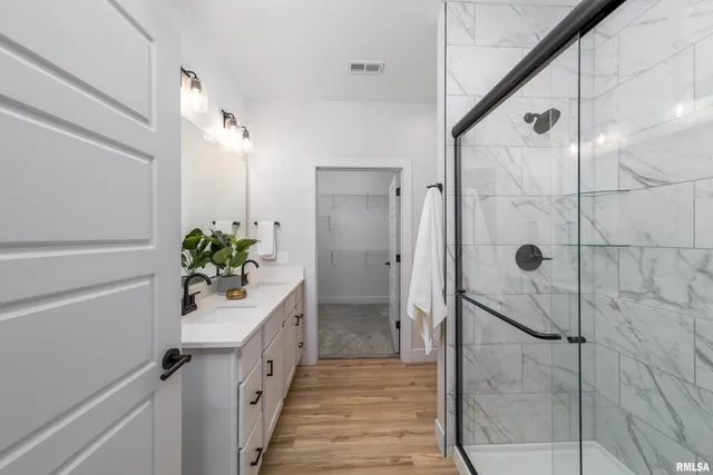 $336,250 | 361 Donahue Street, Eldridge, IA 52748