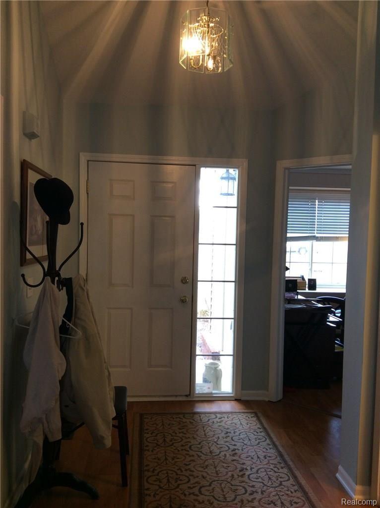 457 Lilly View Court Howell, MI 48843 - Photo 11 of 33 Entry way