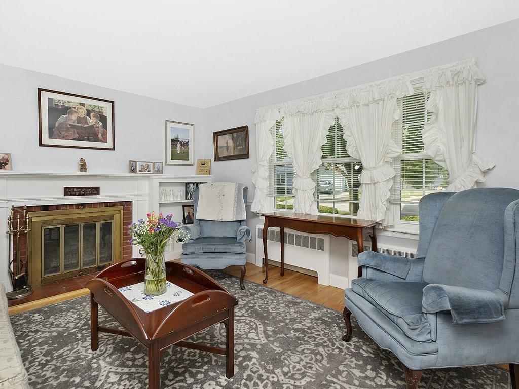 25 Chase Road Waltham, MA 02452 - Photo 10 of 36 Gallery Image 10
