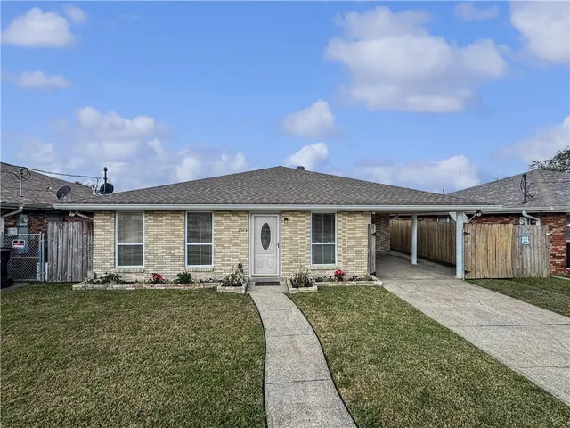 $224,500 | 3304 Corinne Drive, Chalmette, LA 70043