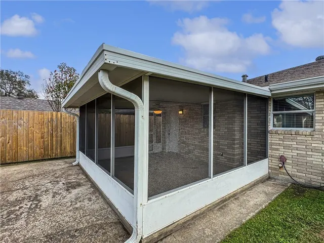 $219,000 | 3304 Corinne Drive, Chalmette, LA 70043