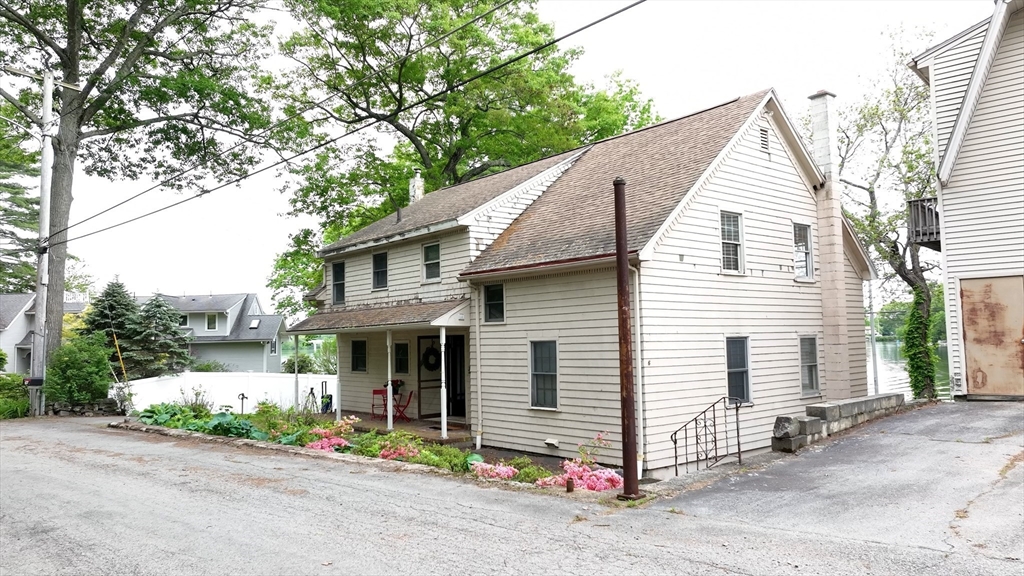6 Ridgewood Road Webster, MA 01570 - Photo 16 of 18