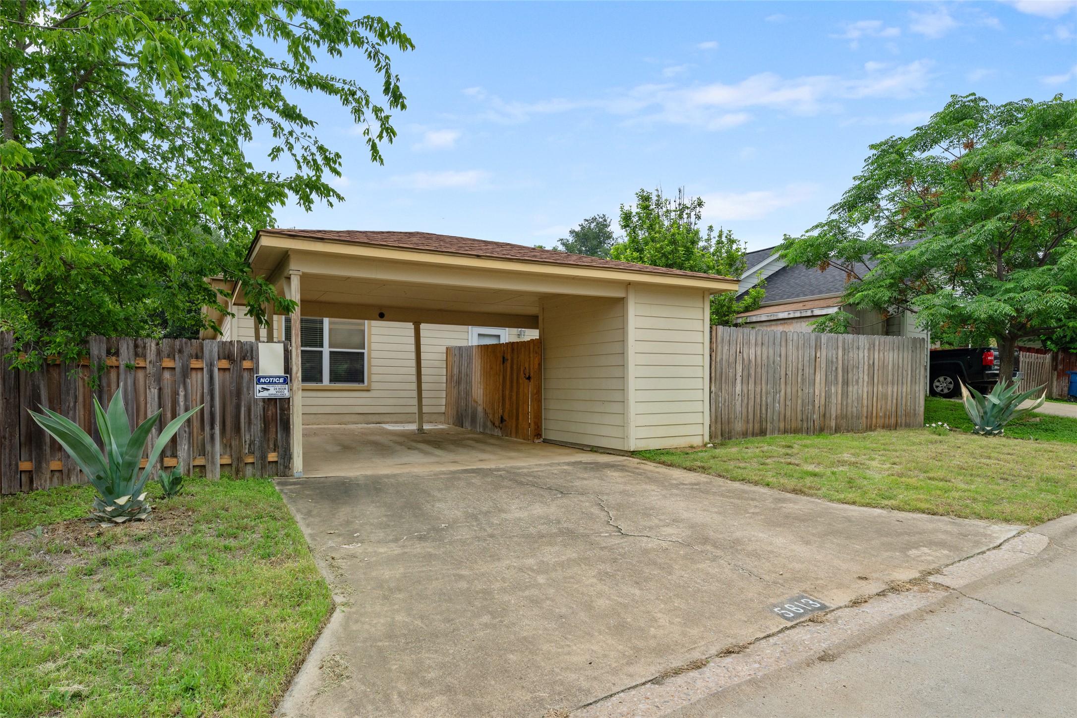 5613 Signal Point Austin, TX 78724 - Photo 19 of 21