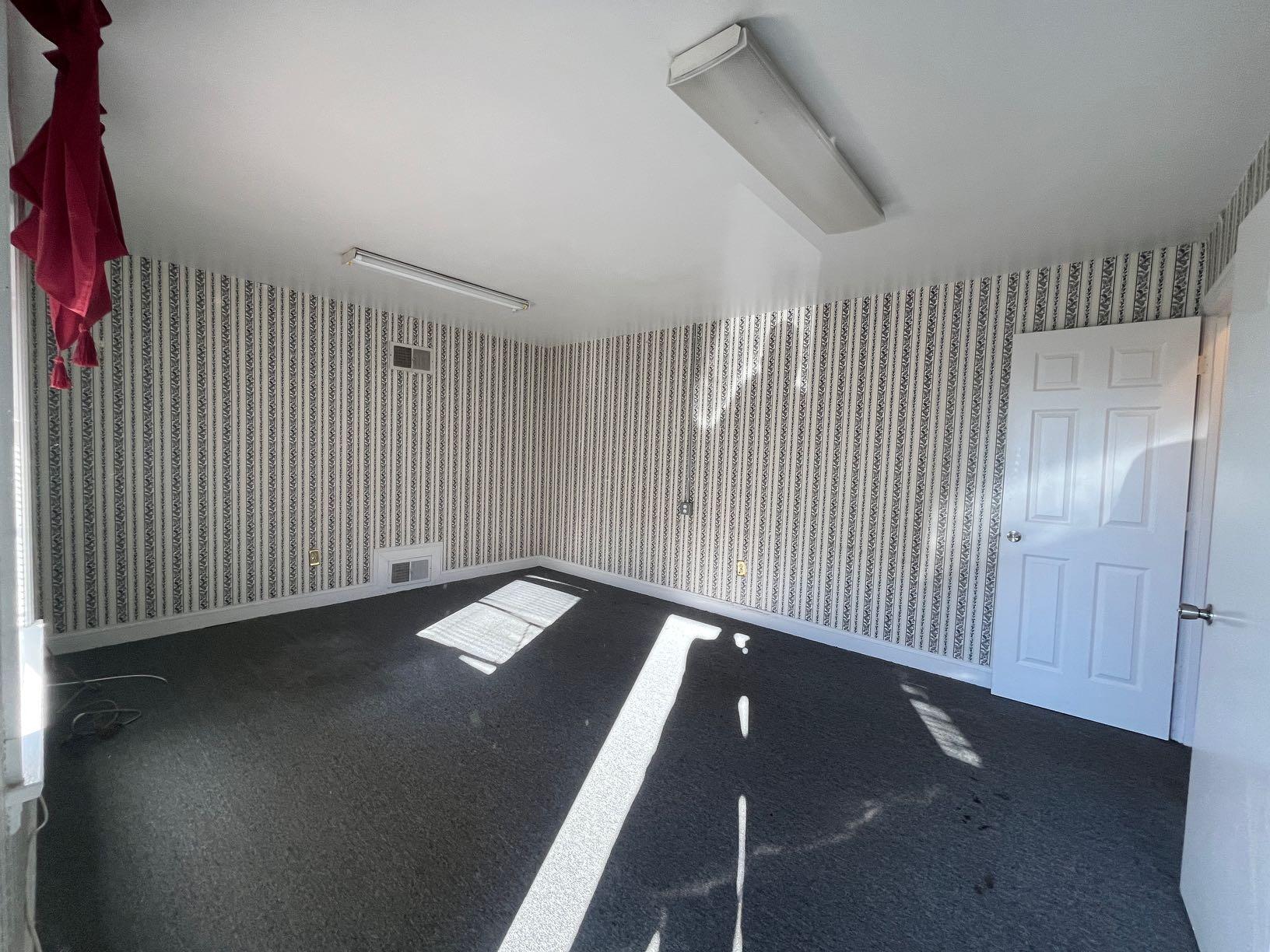 7629 Williamson Road, Unit 9 Roanoke, VA 24019 - Photo 2 of 4 752F8C45-9957-4A86-87D7-21C4D53BF77F