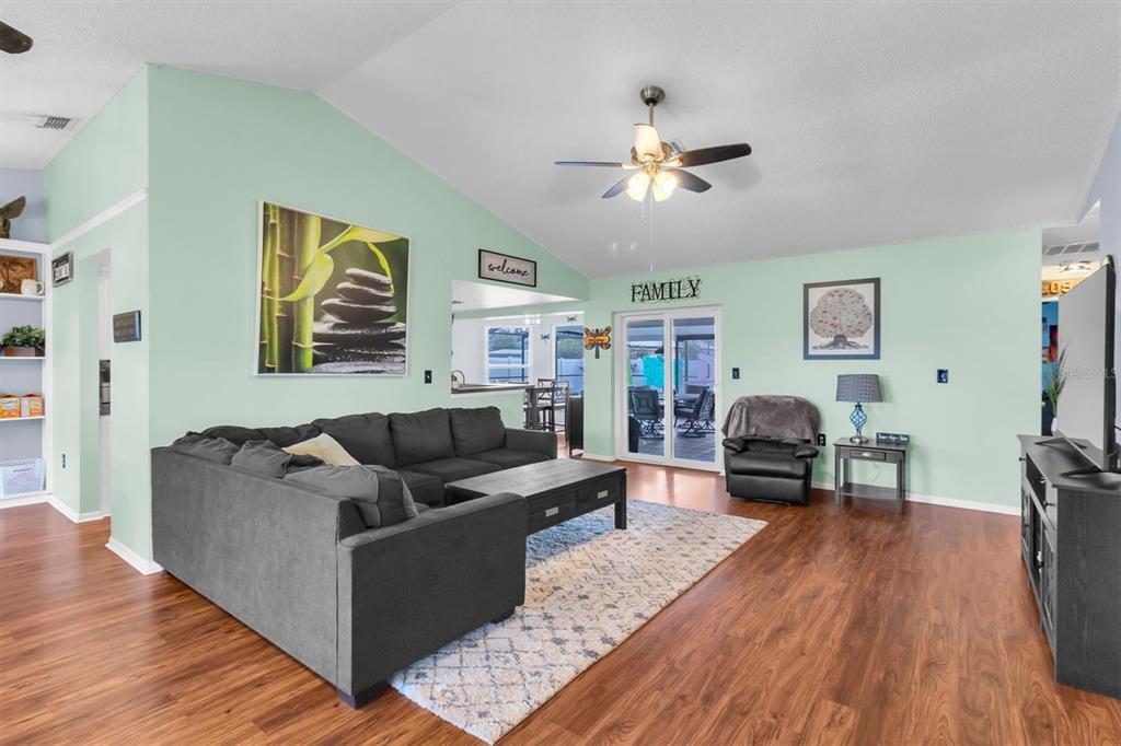 10513 Blythville Road Spring Hill, FL 34608 - Photo 4 of 36 Gallery Image 4