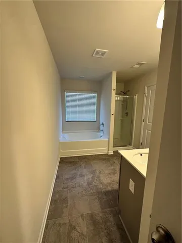 $2,100 | 115 Buckingham Lane, Hoschton, GA 30548