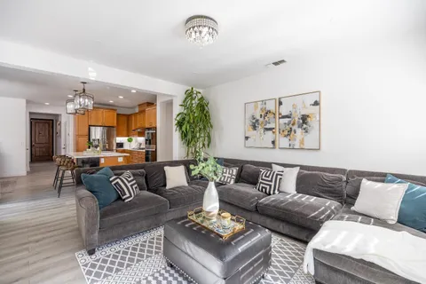 $799,900 | 113 South Pacifico Street, Mountain House, CA 95391