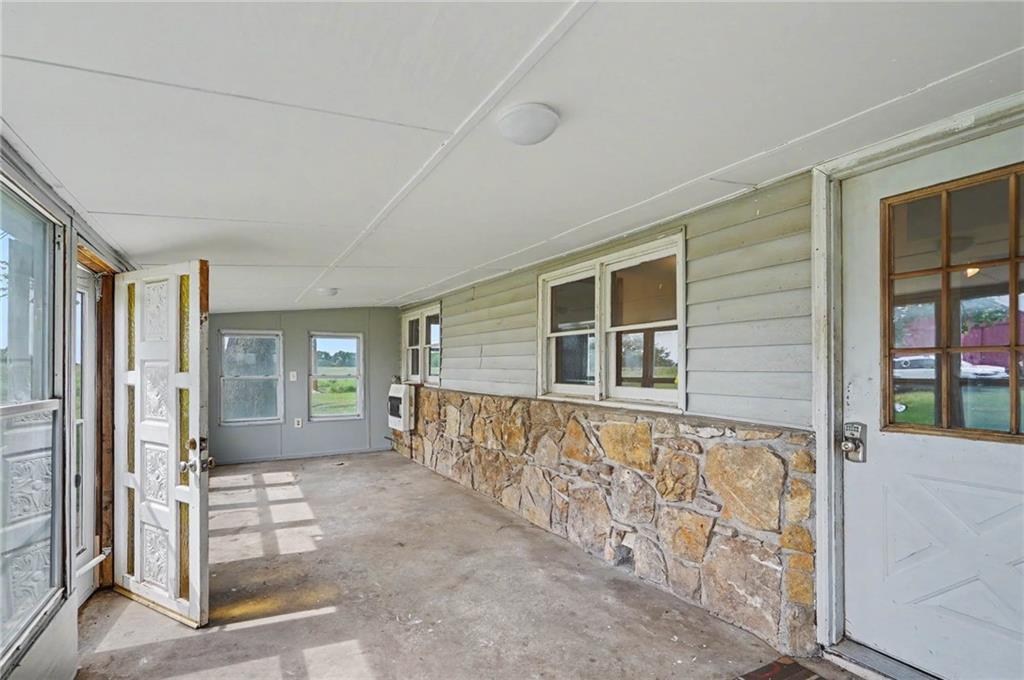 15496 Southeast Norton Road Kincaid, KS 66039 - Photo 5 of 66