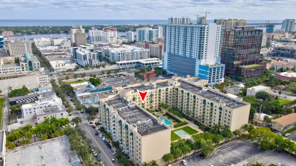 $3,500 | 610 Clematis Street, Unit 515, West Palm Beach, FL 33401