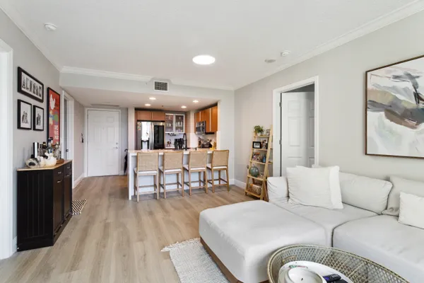 $3,500 | 610 Clematis Street, Unit 515, West Palm Beach, FL 33401