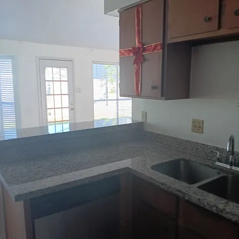 $1,600 | 14114 Old Village Lane, Sugar Land, TX 77498