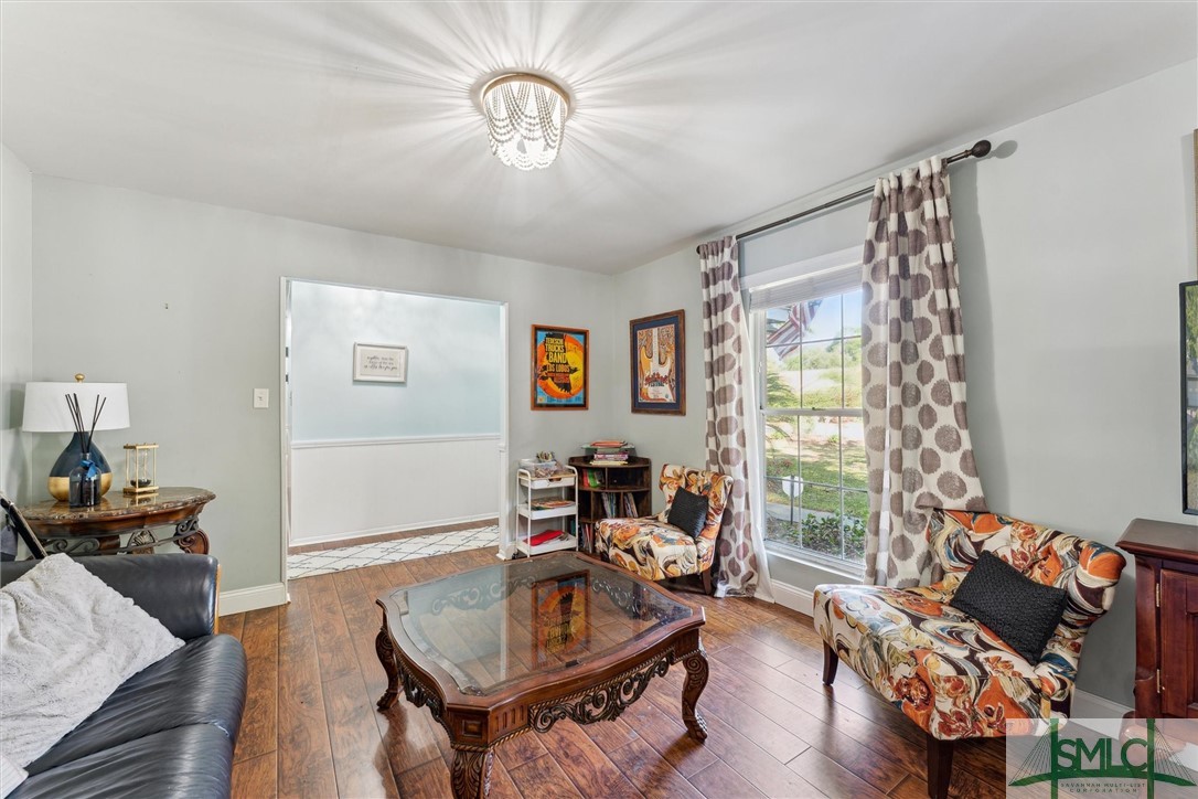 13 River Oaks Road Savannah, GA 31410 - Photo 6 of 32 Gallery Image 6