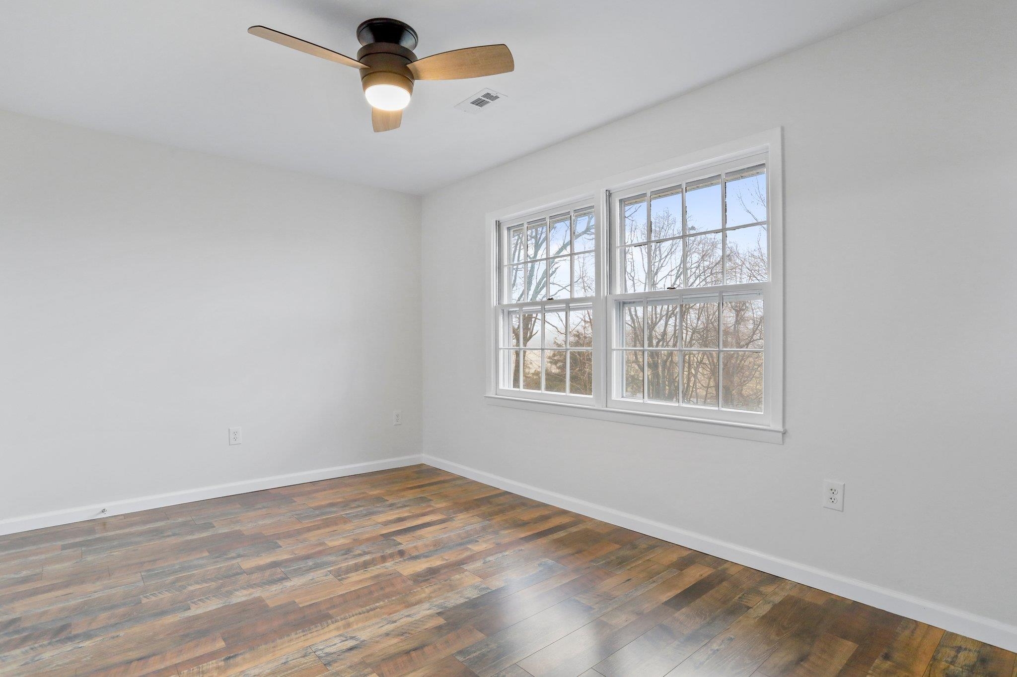 18196 New Market Road Timberville, VA 22853 - Photo 18 of 34 an empty room with window
