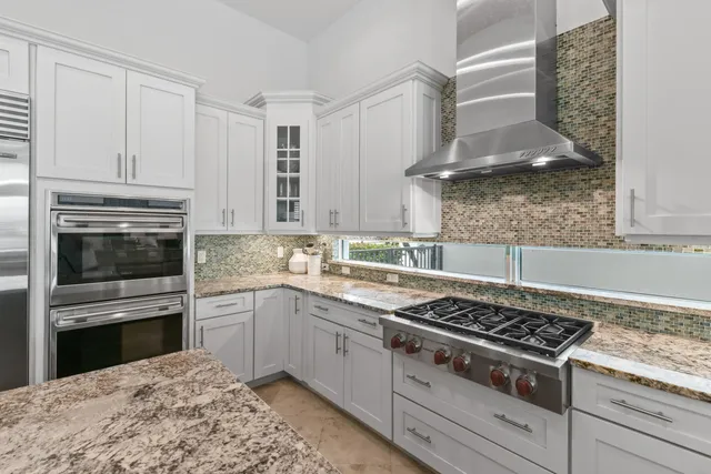 $7,797,000 | 13965 Willow Cay Drive, North Palm Beach, FL 33408