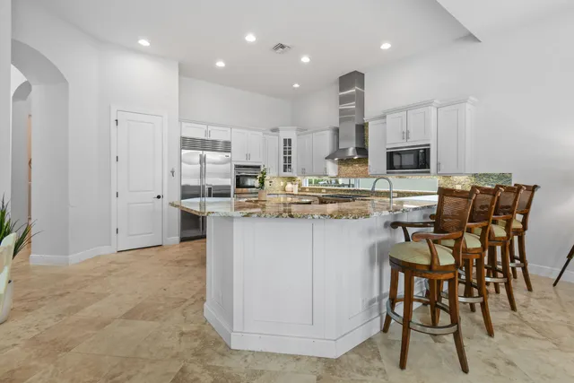 $7,797,000 | 13965 Willow Cay Drive, North Palm Beach, FL 33408