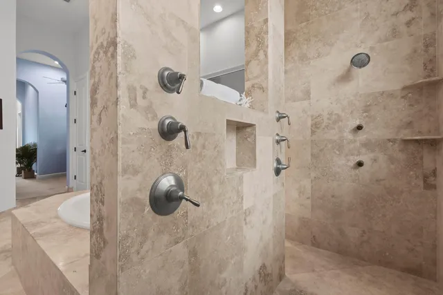 $7,797,000 | 13965 Willow Cay Drive, North Palm Beach, FL 33408