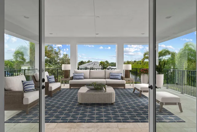 $7,797,000 | 13965 Willow Cay Drive, North Palm Beach, FL 33408
