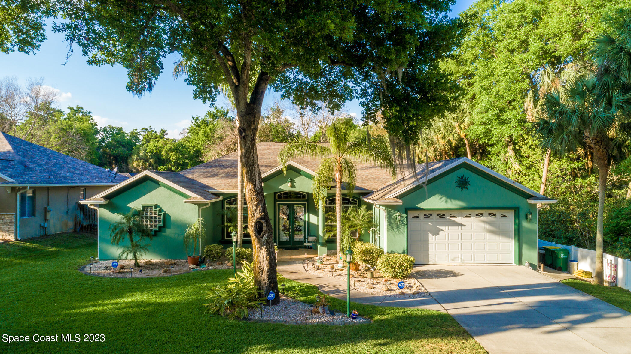 240 City Point Road Cocoa, FL 32926 - Photo 1 of 44 240 City Point Rd MLS-37