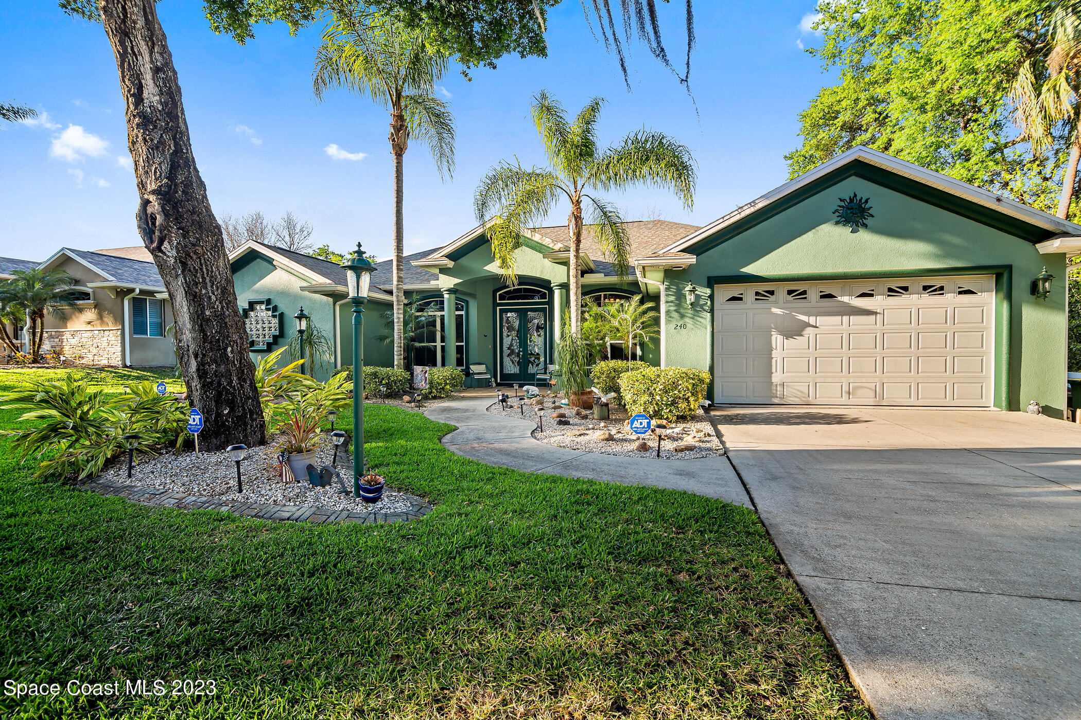 240 City Point Road Cocoa, FL 32926 - Photo 4 of 44 240 City Point Rd MLS-4