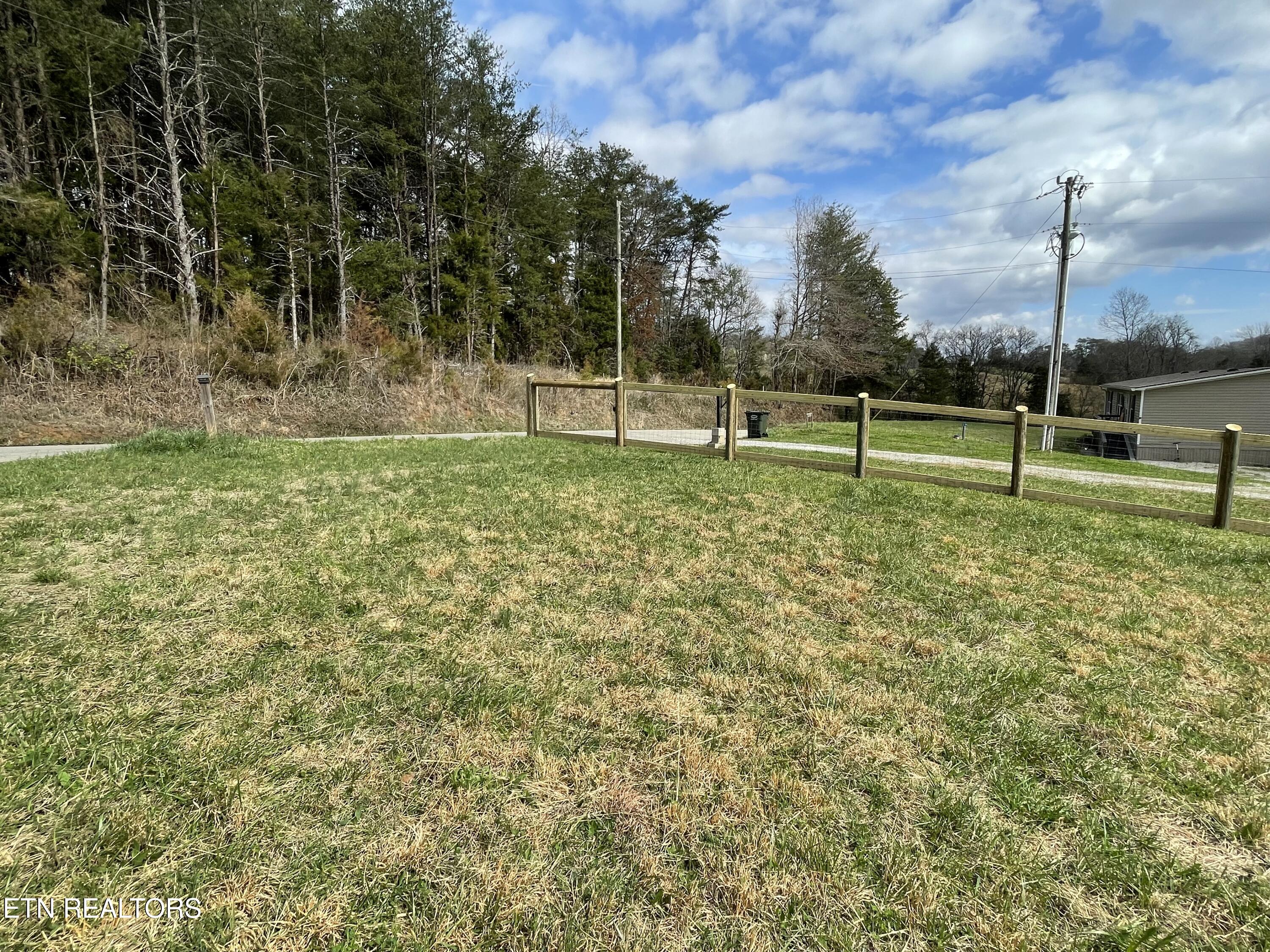 1064 Big Creek Road Madisonville, TN 37354 - Photo 13 of 44 IMG_4123