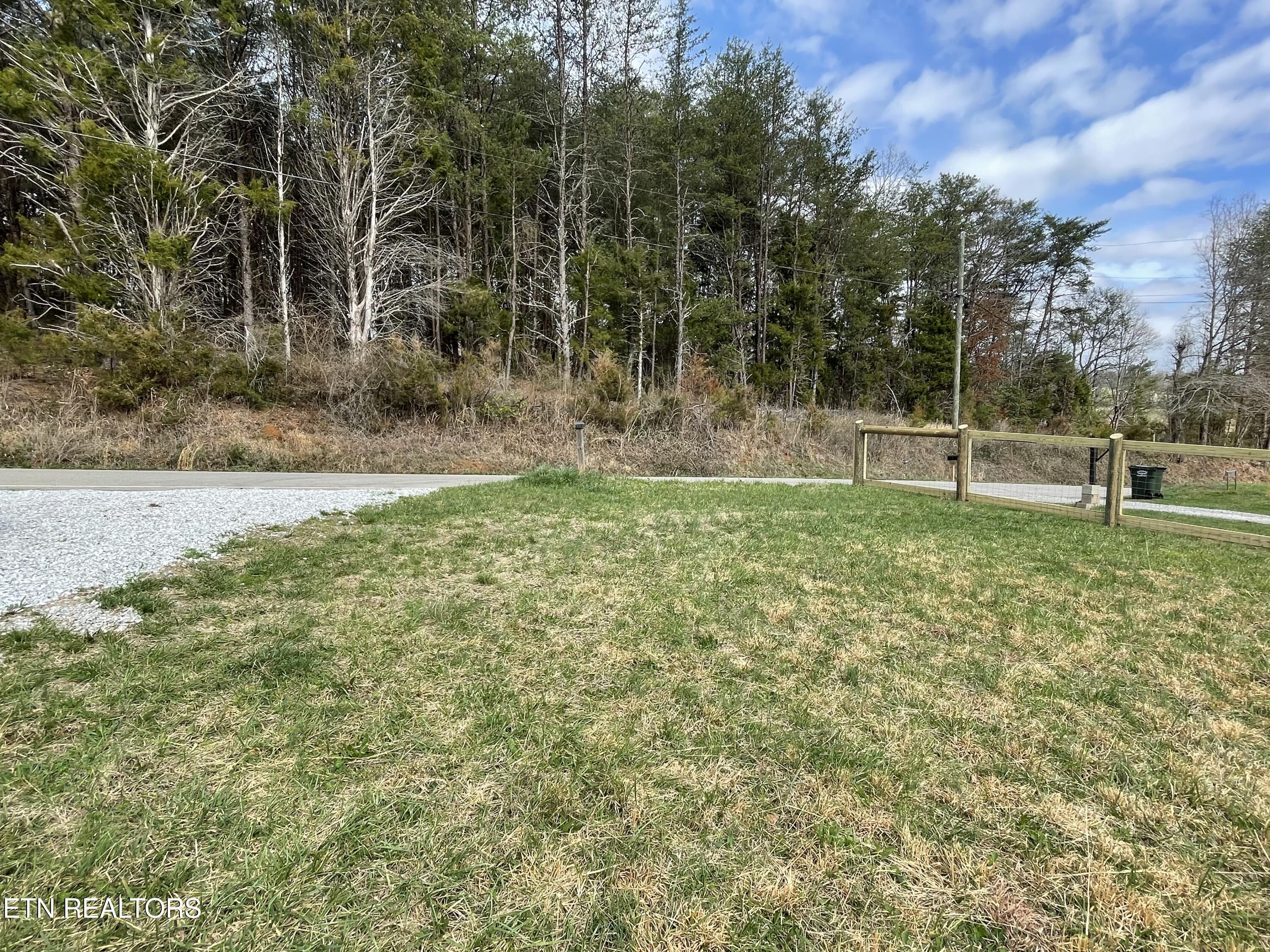 1064 Big Creek Road Madisonville, TN 37354 - Photo 14 of 44 IMG_4124