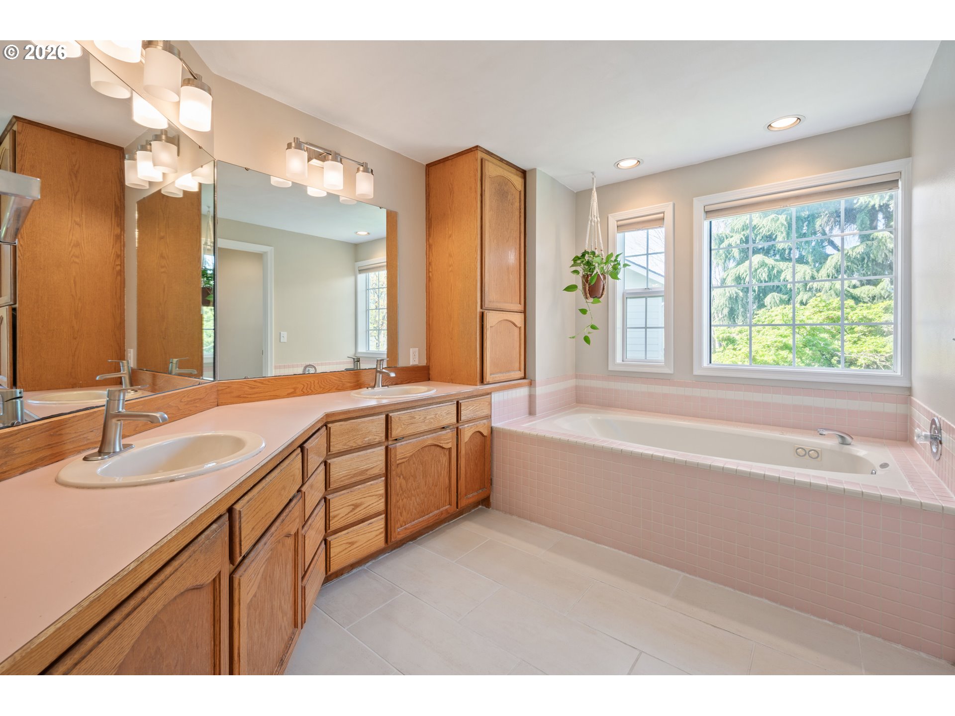 1798 Duke Court Eugene, OR 97401 - Photo 27 of 48