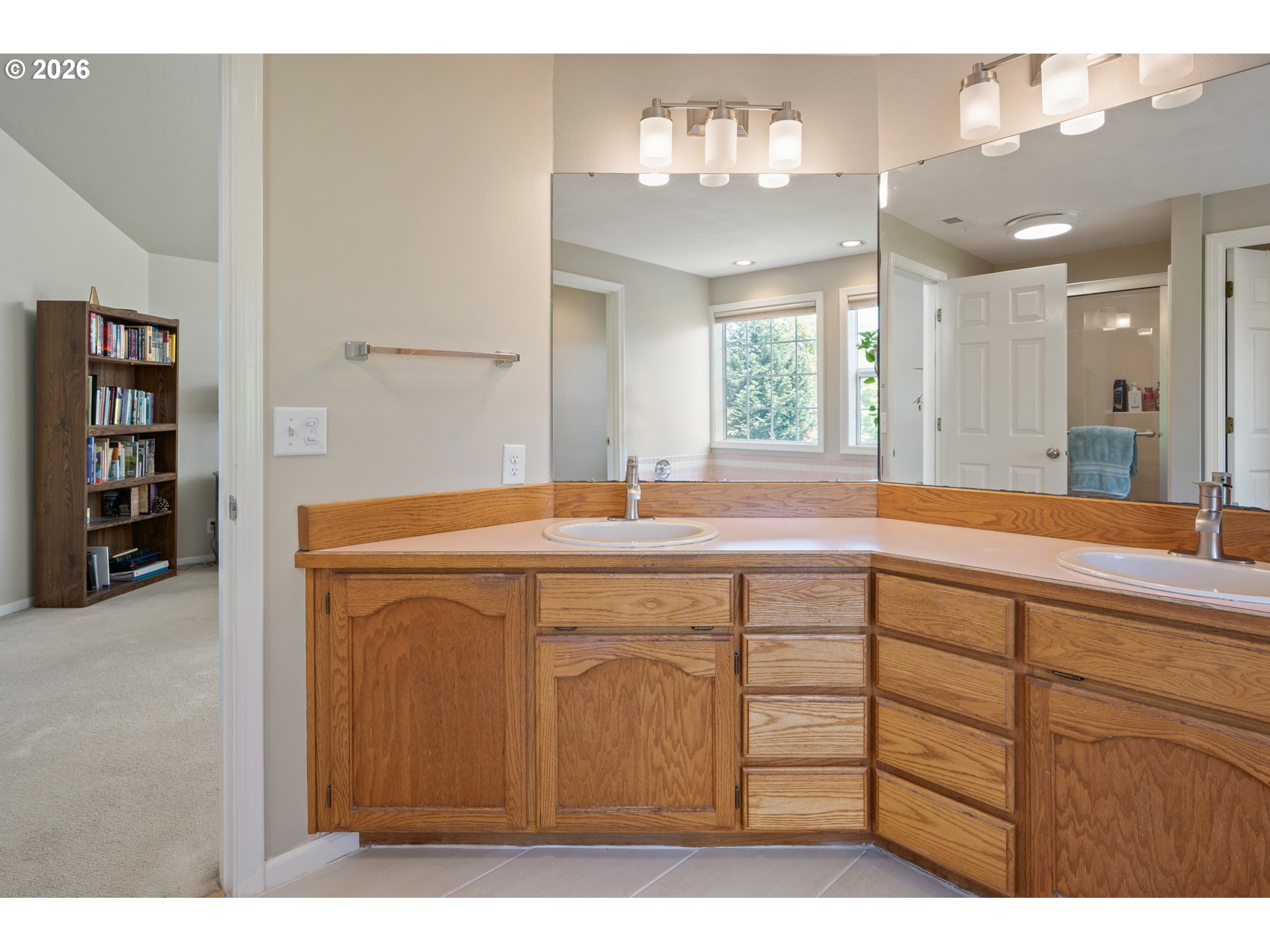 1798 Duke Court Eugene, OR 97401 - Photo 28 of 48