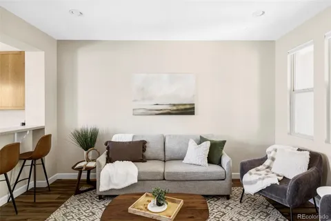 $495,000 | 13543 East Longview Avenue, Englewood, CO 80111