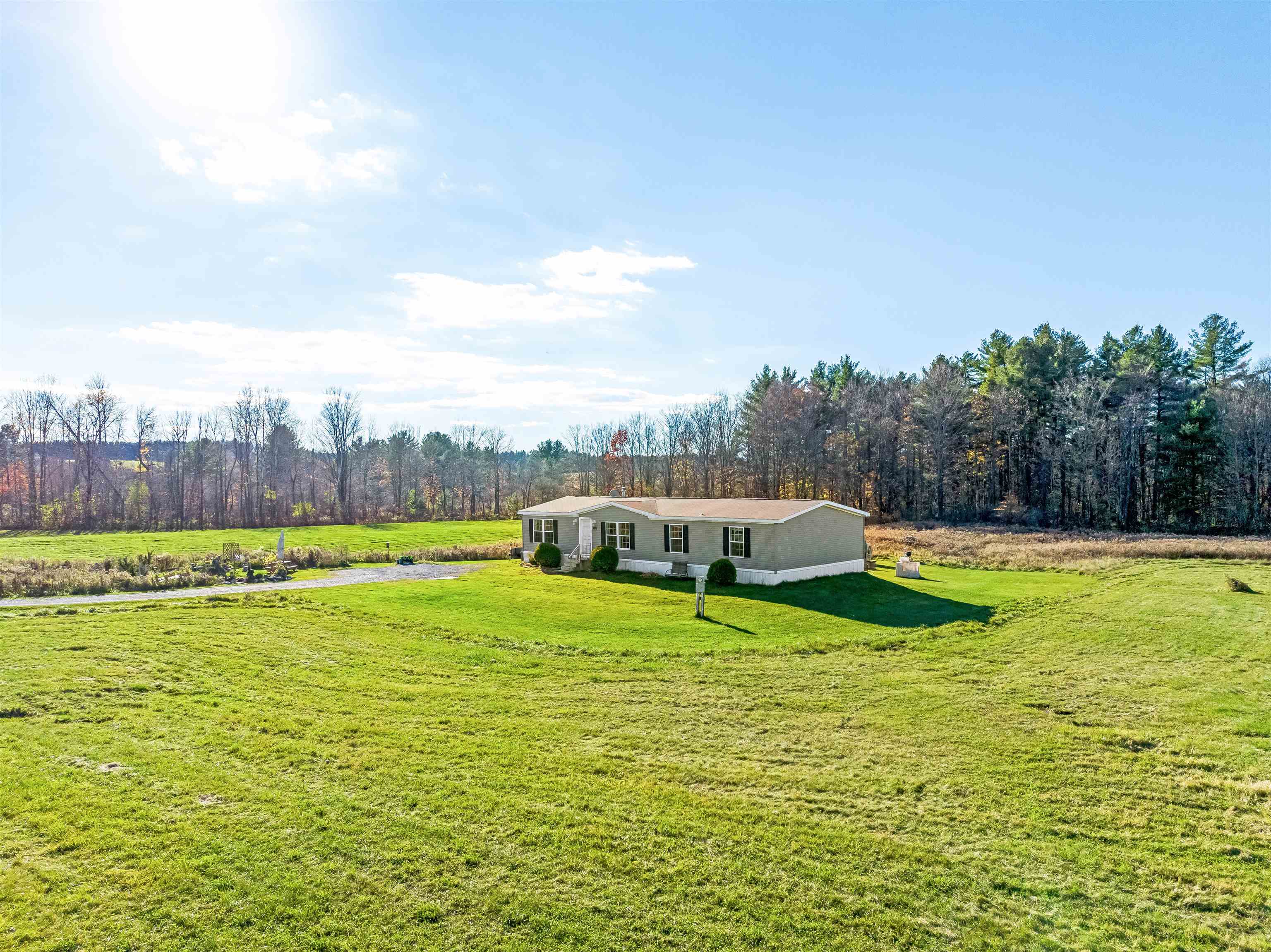 935 E Road Milton, VT 05468 - Photo 25 of 27 Gallery Image 25