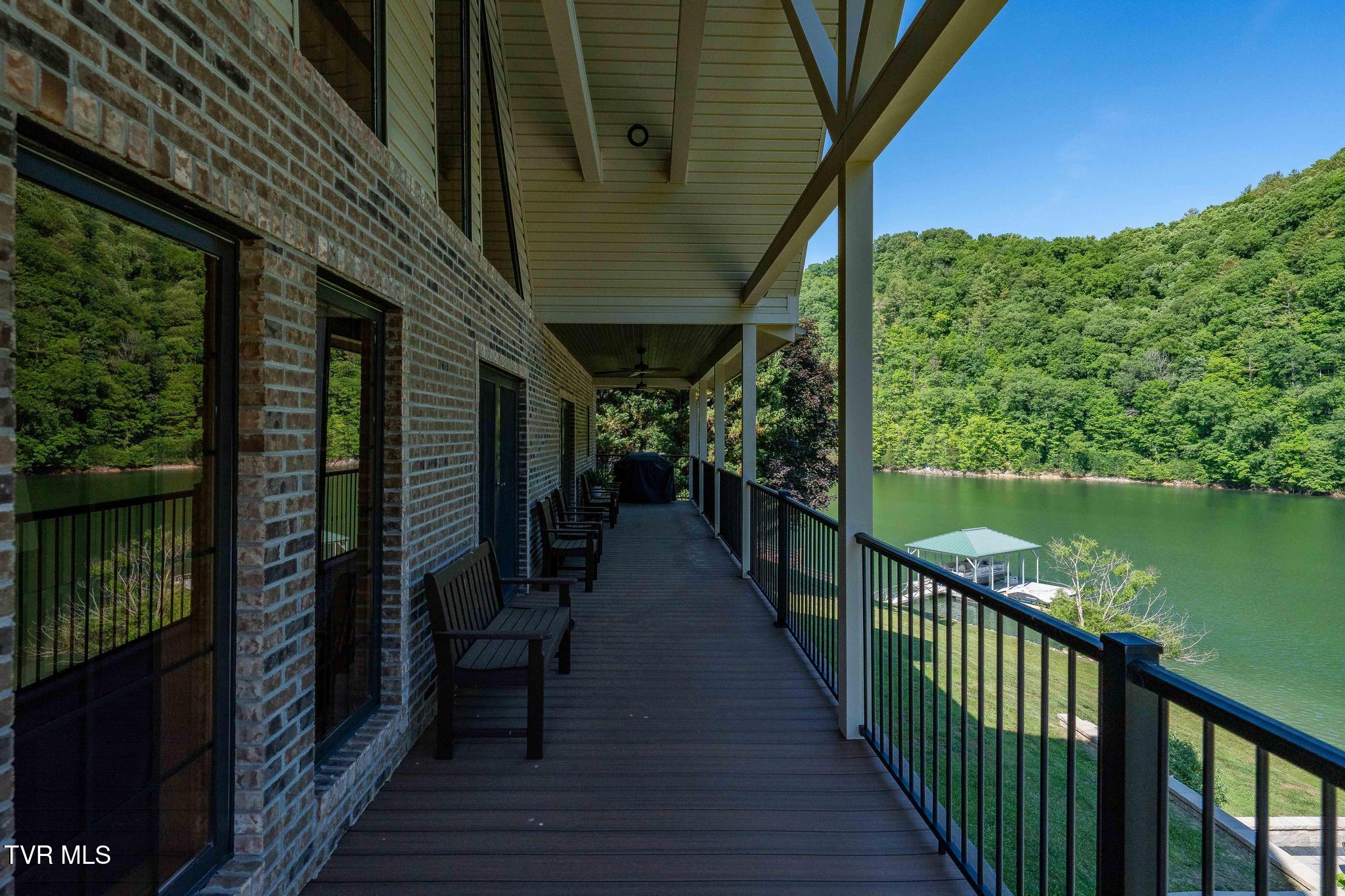 285 Cable Hollow Road Butler, TN 37640 - Photo 35 of 110 285 Cable Hollow Road (51 of 139)
