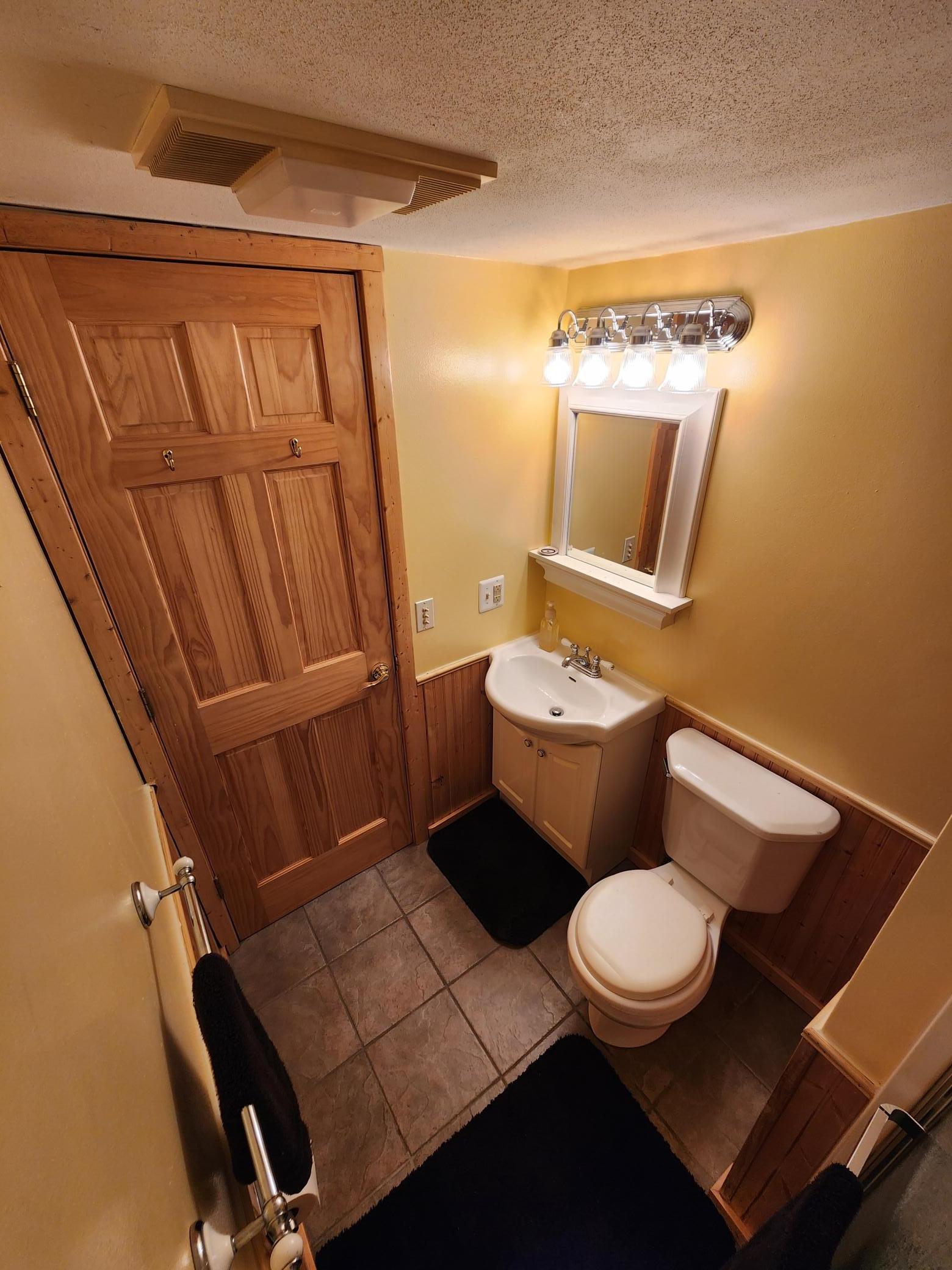2008 46th Street Northwest Rochester, MN 55901 - Photo 19 of 33