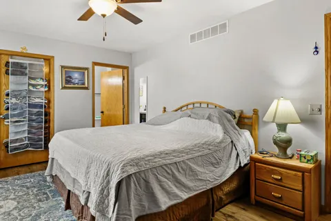 $625,000 | 824 North Clover Lane, Cottage Grove, WI 53527