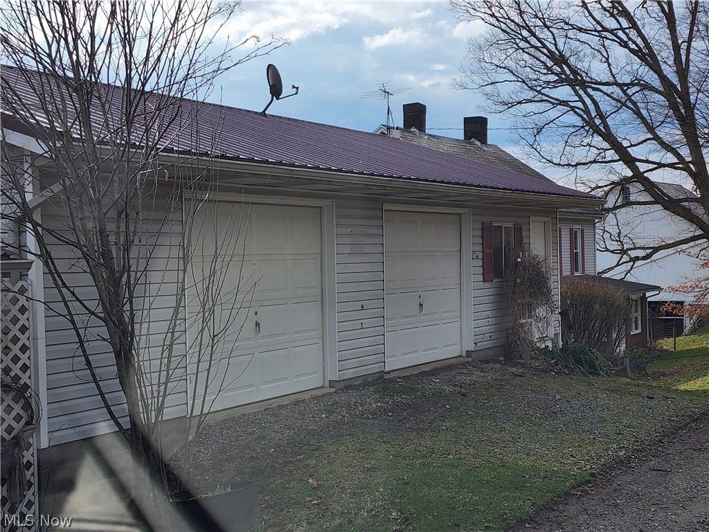 89975 Lockman Road Jewett, OH 43986 - Photo 3 of 21 Gallery Image 3
