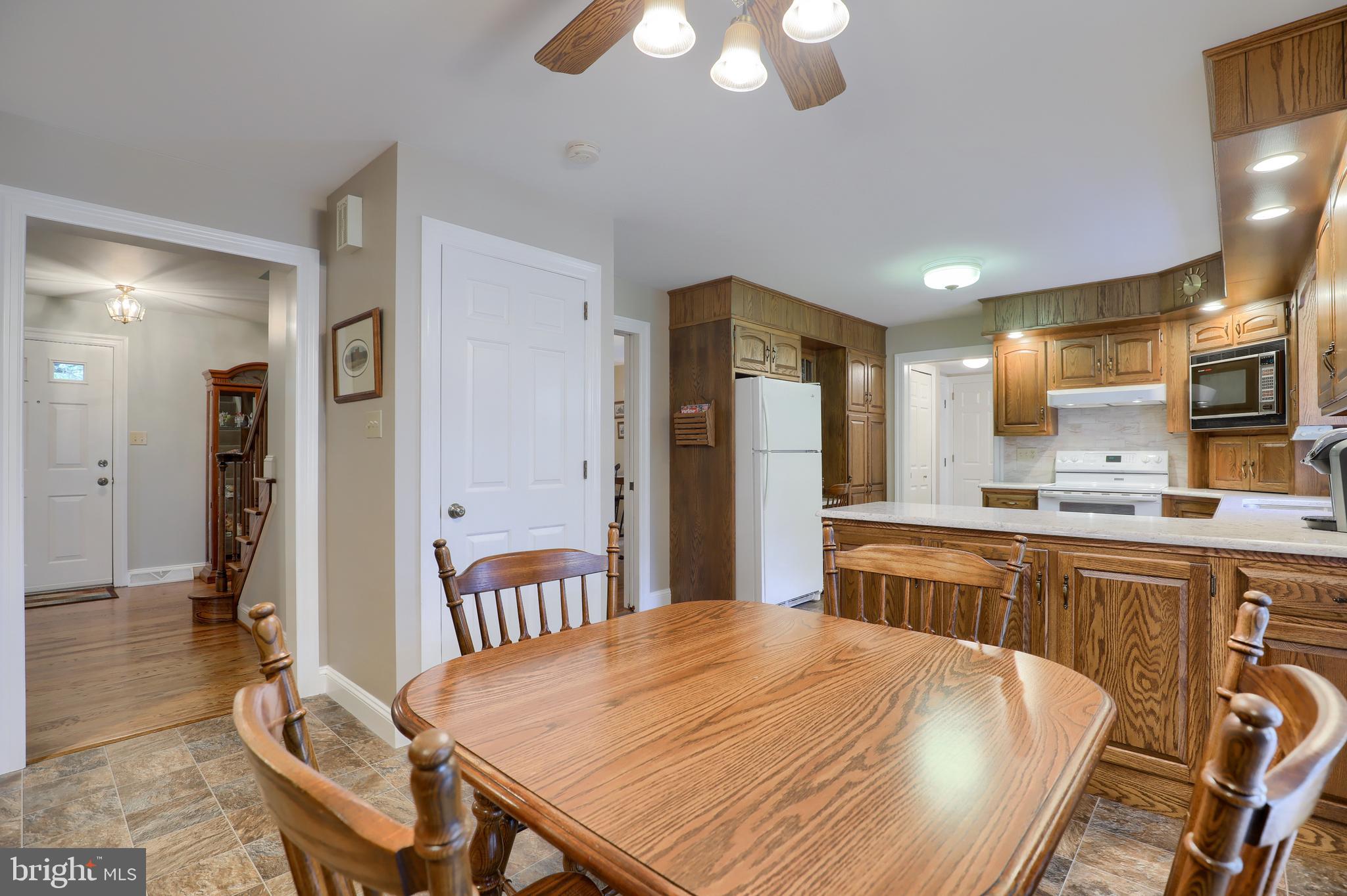 16 Bentley Lane Lititz, PA 17543 - Photo 14 of 59 Breakfast Room